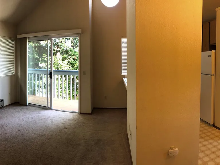 700 David Ave — Photo 4