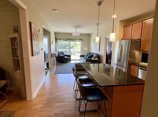 6 Overlook Dr #302, Andover, MA 01810