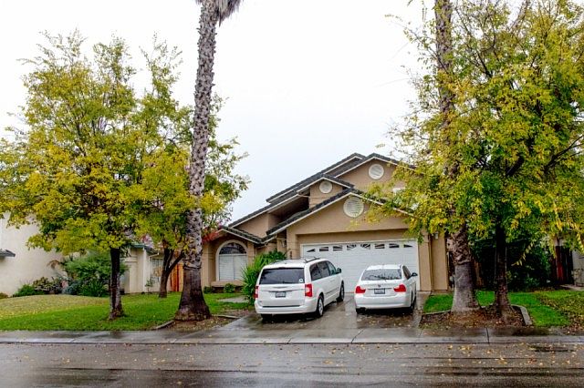 1st image of 9698 Deep Water Ln