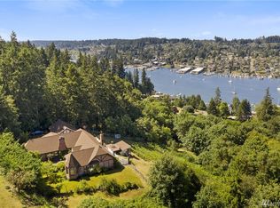 8827 Crescent Valley Dr NW, Gig Harbor, WA 98332