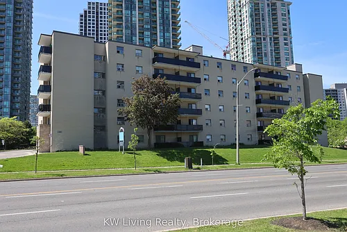 33 Central Pkwy W #203 Photo 1