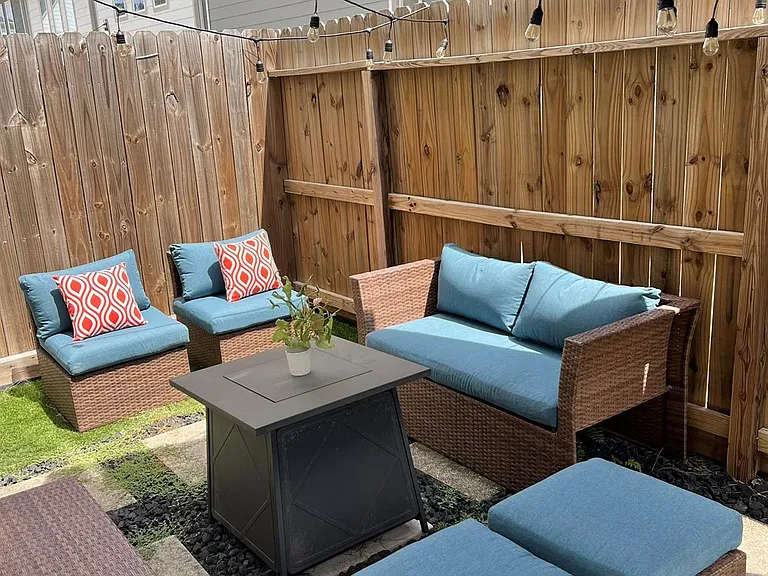 7713 Johanna Park Dr — Photo 24