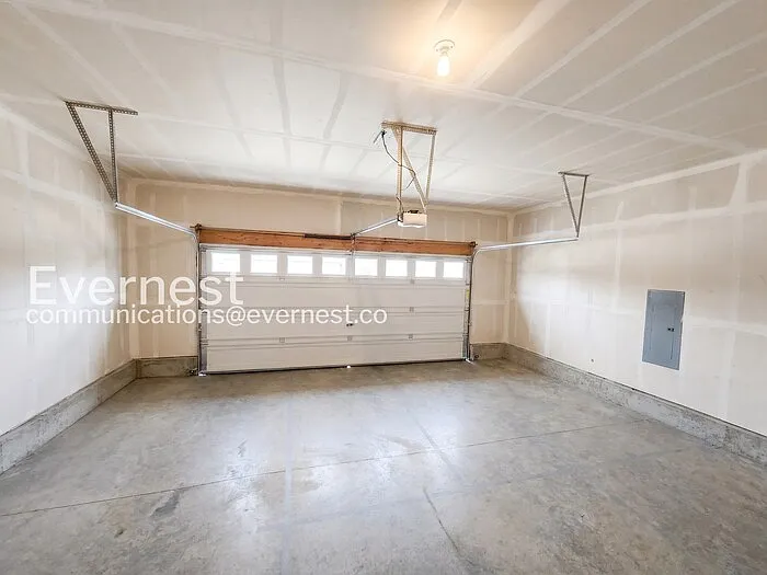 2405 Falkirk Dr — Photo 27