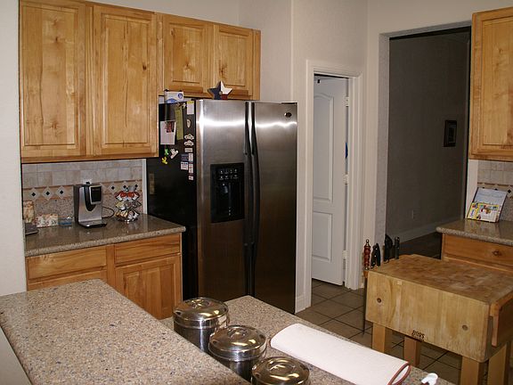 Kitchen/pantry door