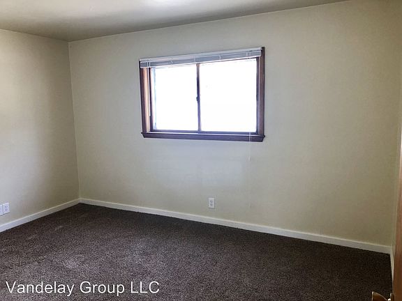 3rd image of 2377 N Humboldt Blvd