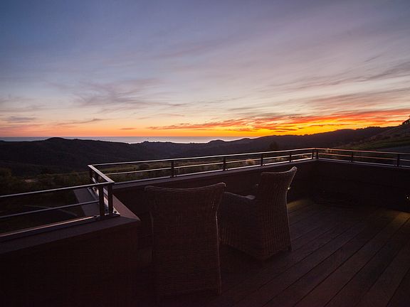 ocean and park to the west