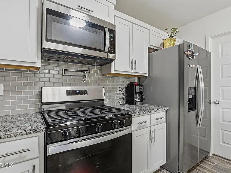 15252 Apex Ct — Photo 10