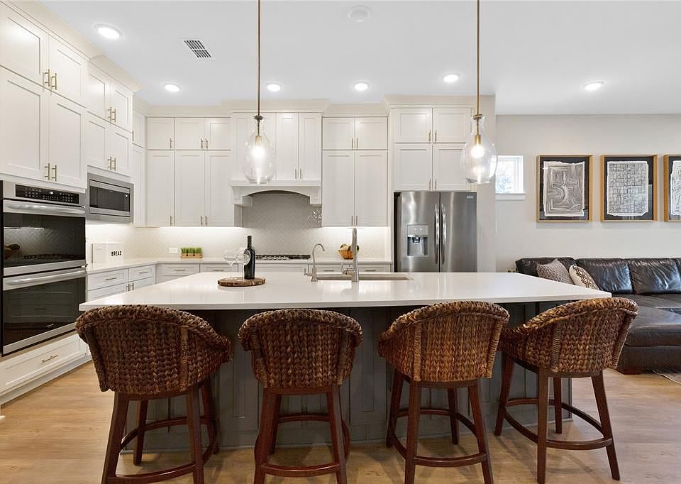 1st image of 9426 Oakheath Canyon Ct