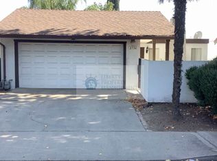 2736 Barcelona Dr, Modesto, CA