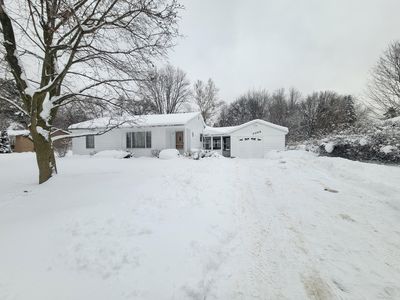 2288 W Giles Rd, Muskegon, MI, 49445