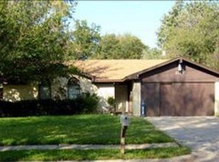 2127 Glenwick Ln, Irving, TX 75060