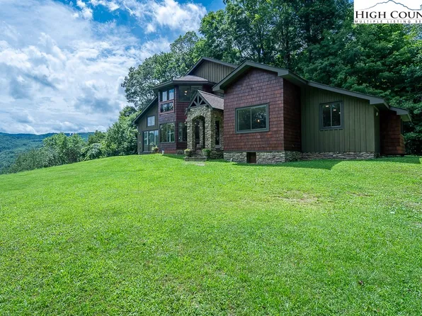 668 Harmon Way, Elk Park, NC 28622