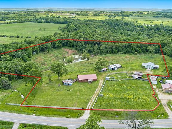 3rd image of 20289 W Highway 62
