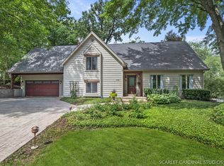 22W774 Kings Ct, Glen Ellyn, IL