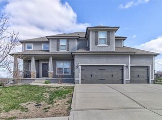 1218 High Ridge Ct, Raymore, MO 64083