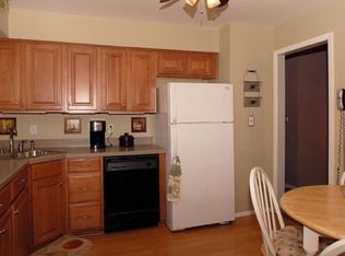 130 Prospect St, Clark, NJ 07066