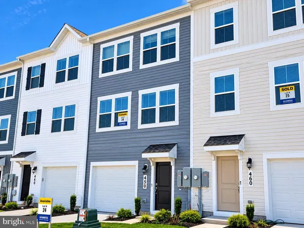 450 Sophie St, Strasburg, VA 22657