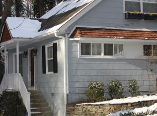 3128 Parkridge Cres, Atlanta, GA 30341