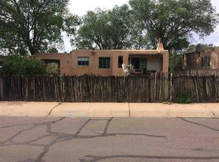 1933 Hano Rd, Santa Fe, NM 87505