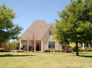 6120 Lake Way Mews, North Richland Hills, TX 76180