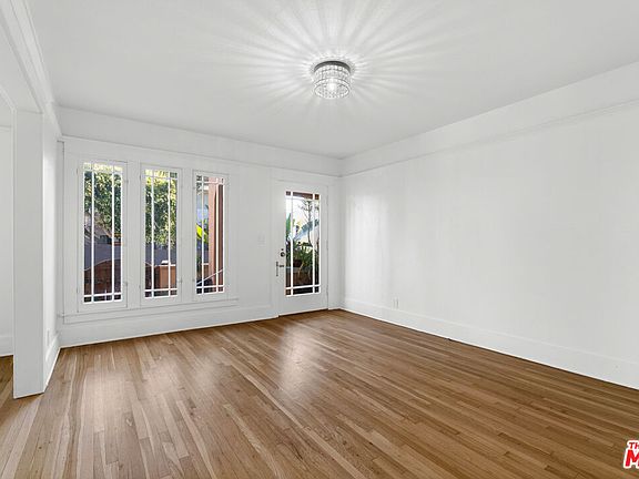 4th image of 123 Brooks Ave