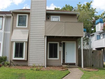 713 Waters Dr, Virginia Beach, VA, 23462