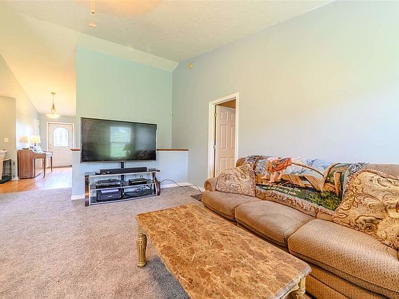 5th image of 7525 Plum Creek Way