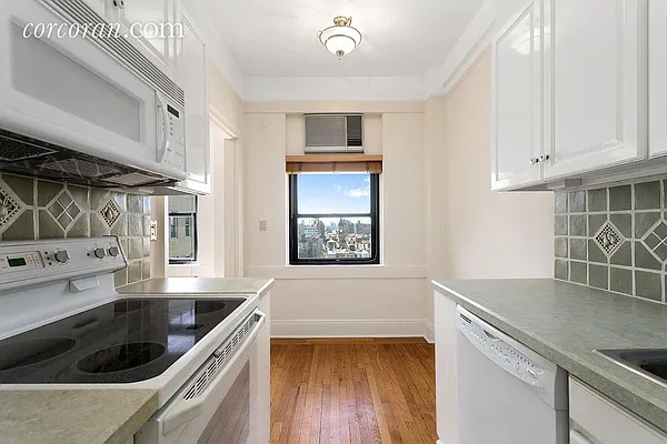 Sold by Corcoran | media 12