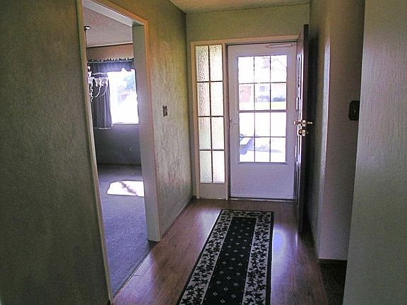 2nd image of 9009 Plaza Park Dr