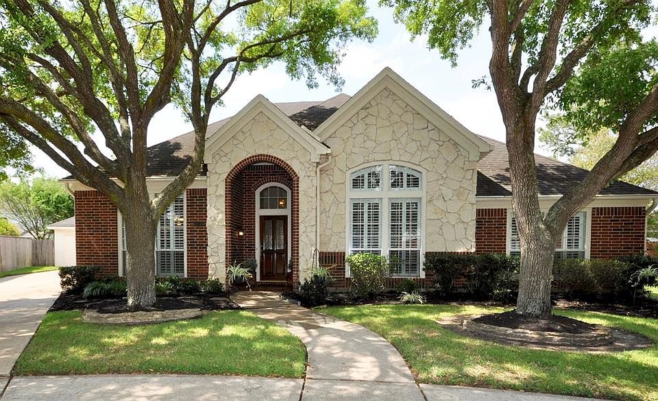 1st image of 4230 Lake Terrace Ct