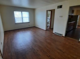 501 E Crawford St APT 6, Salina, KS 67401