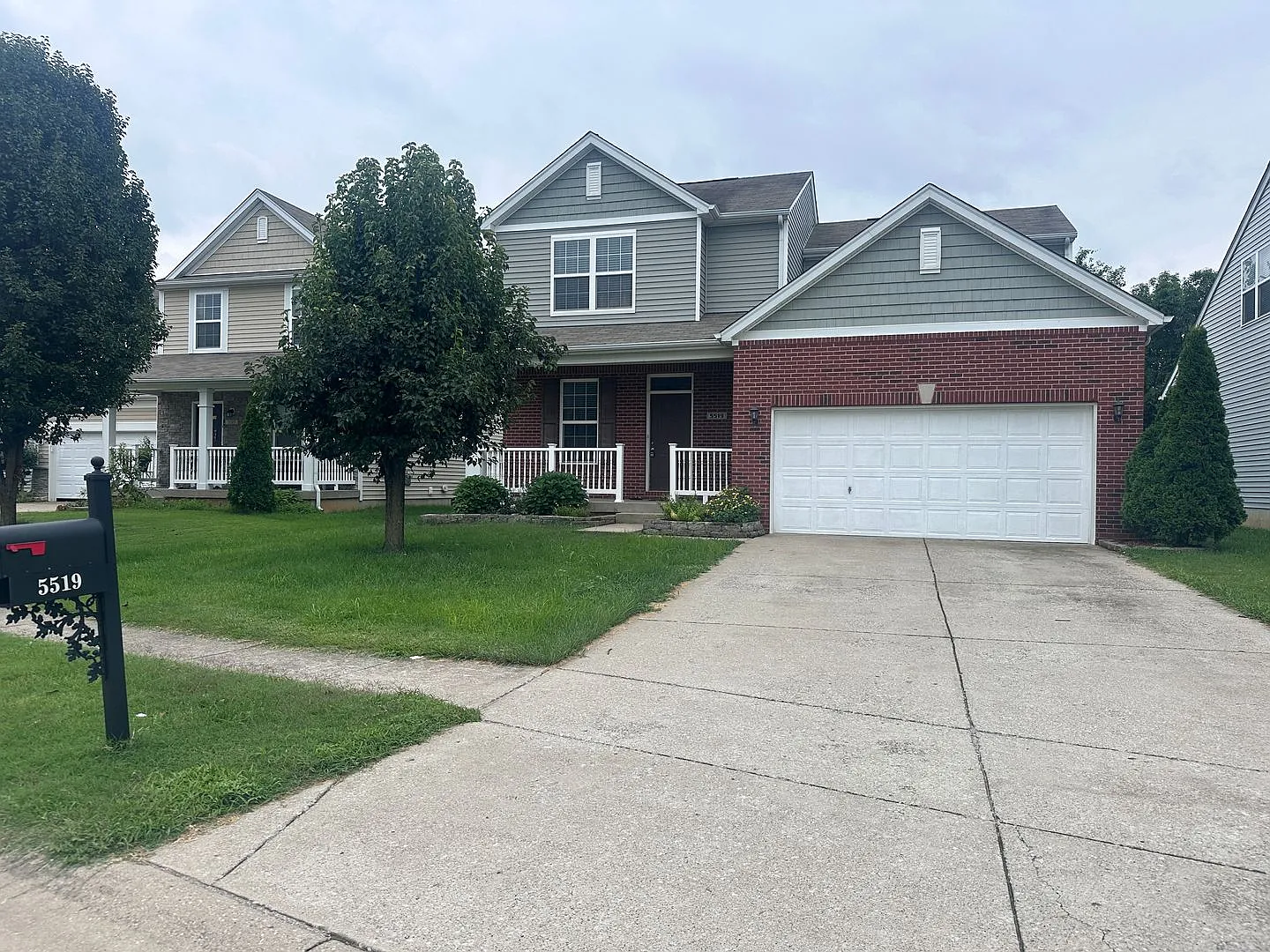 Bannon Crossings 3 bed, 2.5 half bath house with basement — Photo 1