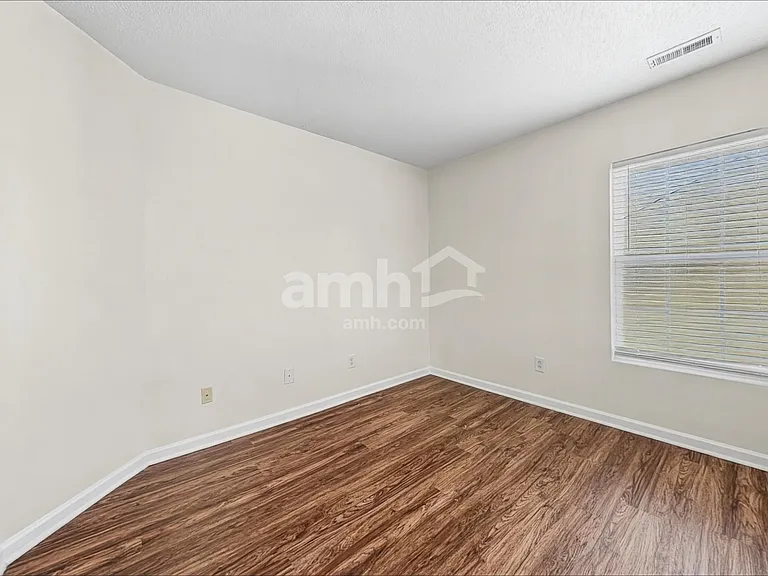 417 Magna Dr — Photo 15