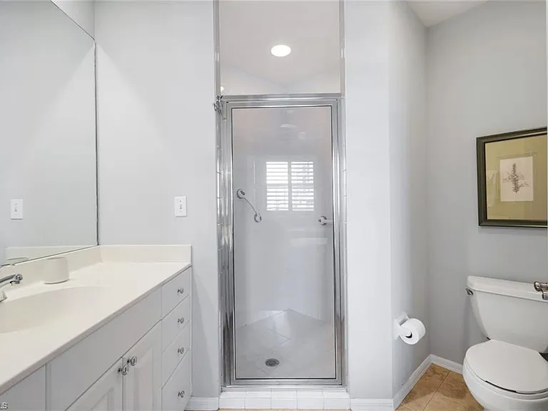 410 Flagship Dr #605 — Photo 17