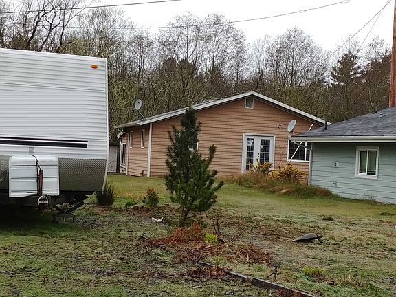 2nd image of 2245 S Pleasant Dr
