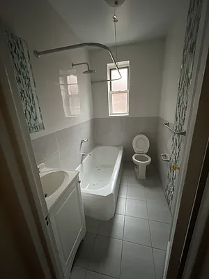 Rented by Queens Apartments Realty LLC | media 11