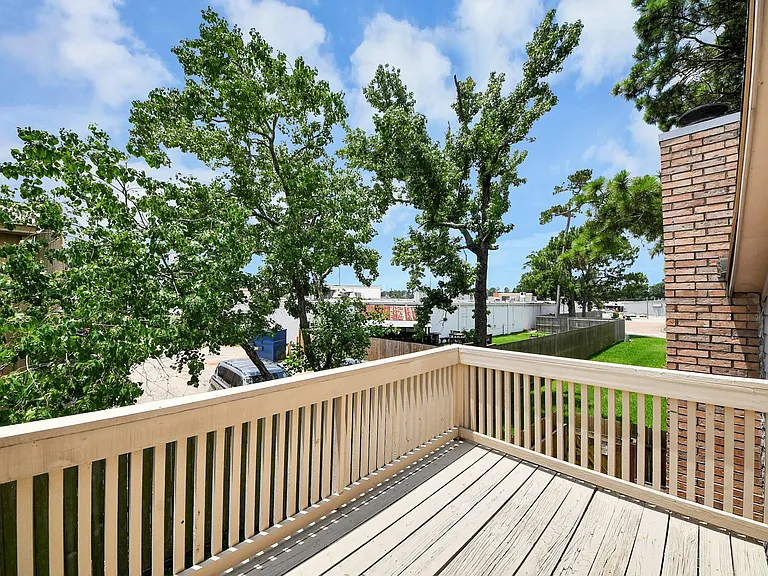 7821 Theissetta Dr #141 — Photo 29