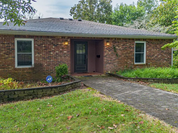 752 Imogene Dr, Gilbertsville, KY 42044