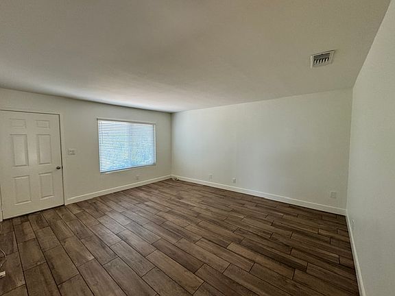 3rd image of 5191 Merle St #B