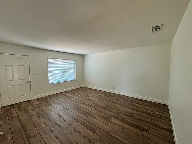5191 Merle St #B — Photo 3