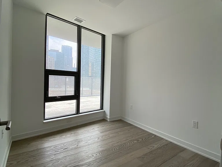 11 Wellesley St W #607 — Photo 11