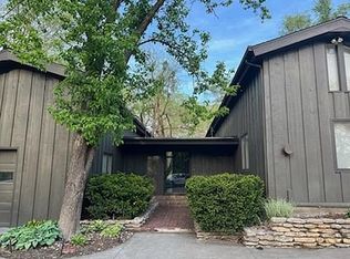 965 S Marymount Rd, Salina, KS 67401