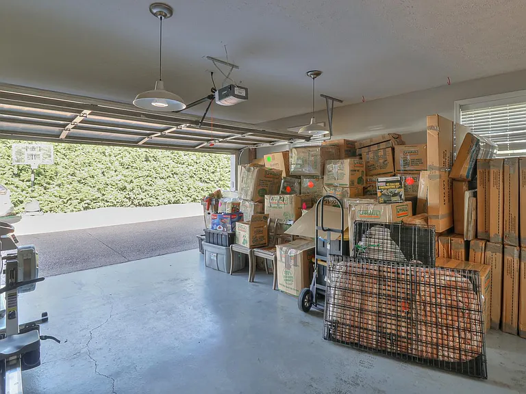 1236 Hunters Point Ln — Photo 49