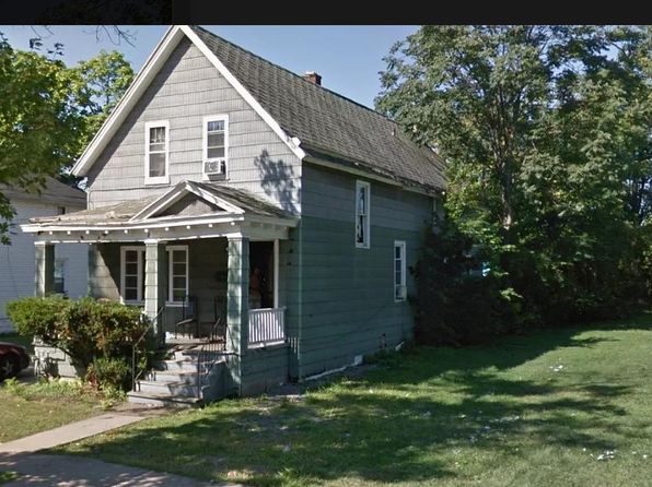 246 Carl St