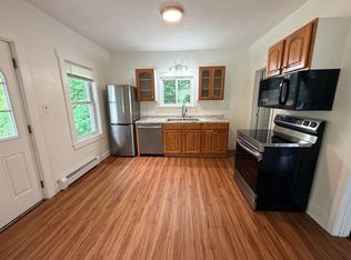 10 Shelby Ln UNIT 4, Rochester, NH 03839