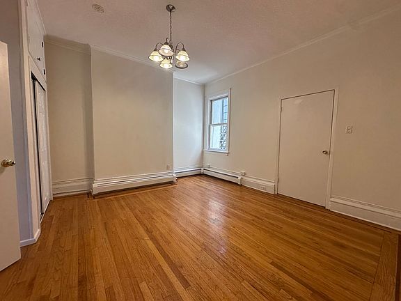 4th image of 310 Bloomfield St APT 1