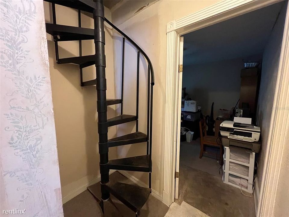 1st image of 5117R 16th Ave S