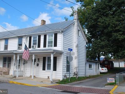 25 Chestnut St, Newville, PA, 17241
