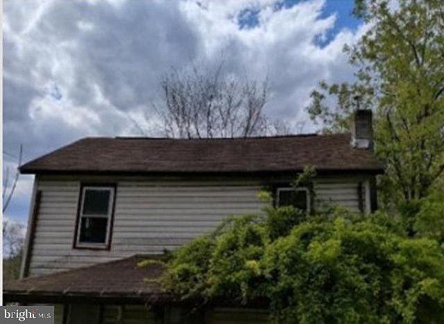 1st image of 139 Spruce Rd