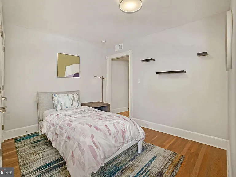 3348 Prospect St NW #1 — Photo 8